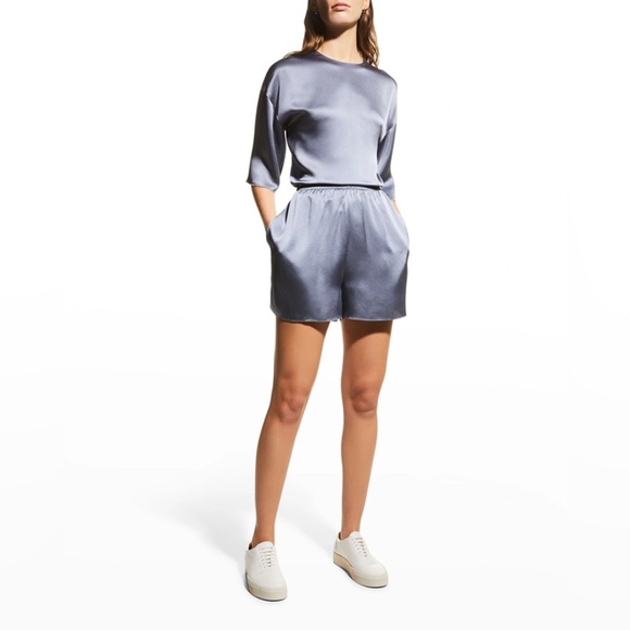 NWOT Vince Silk Satin Pull-On Shorts in Iris Blue Size Medium - Picture 1 of 12